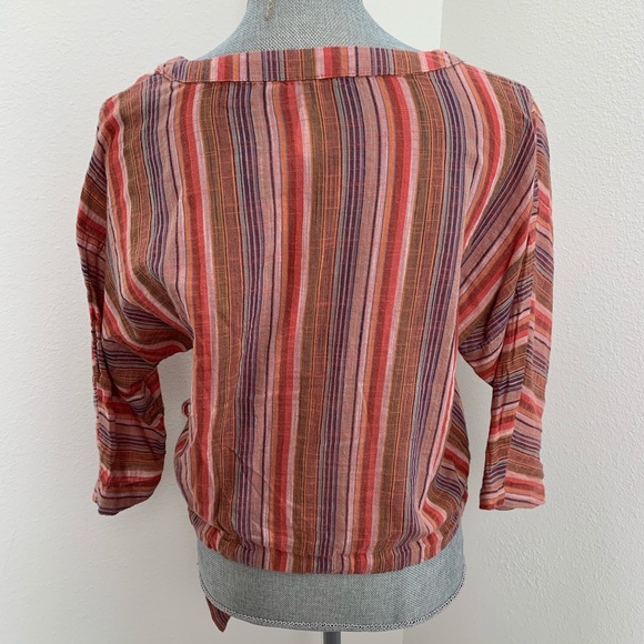 Cute Striped Cross Over Crop Shirt - Picture 3 of 6